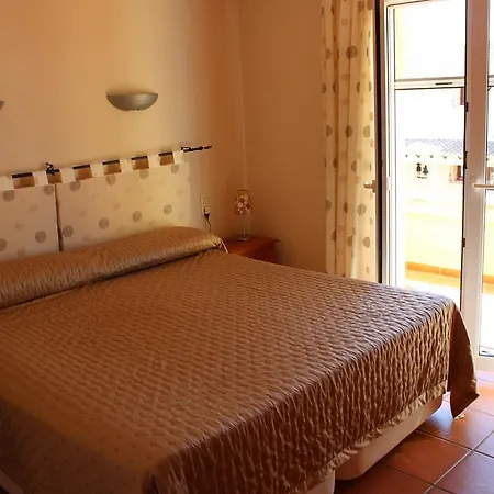 Otel Amarilla